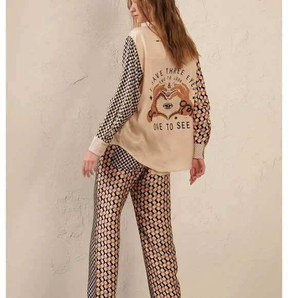 ME369 Scarlett Mystic Print Button Down Shirt Mixed Pattern Blouse NWT Size S - Picture 4 of 4